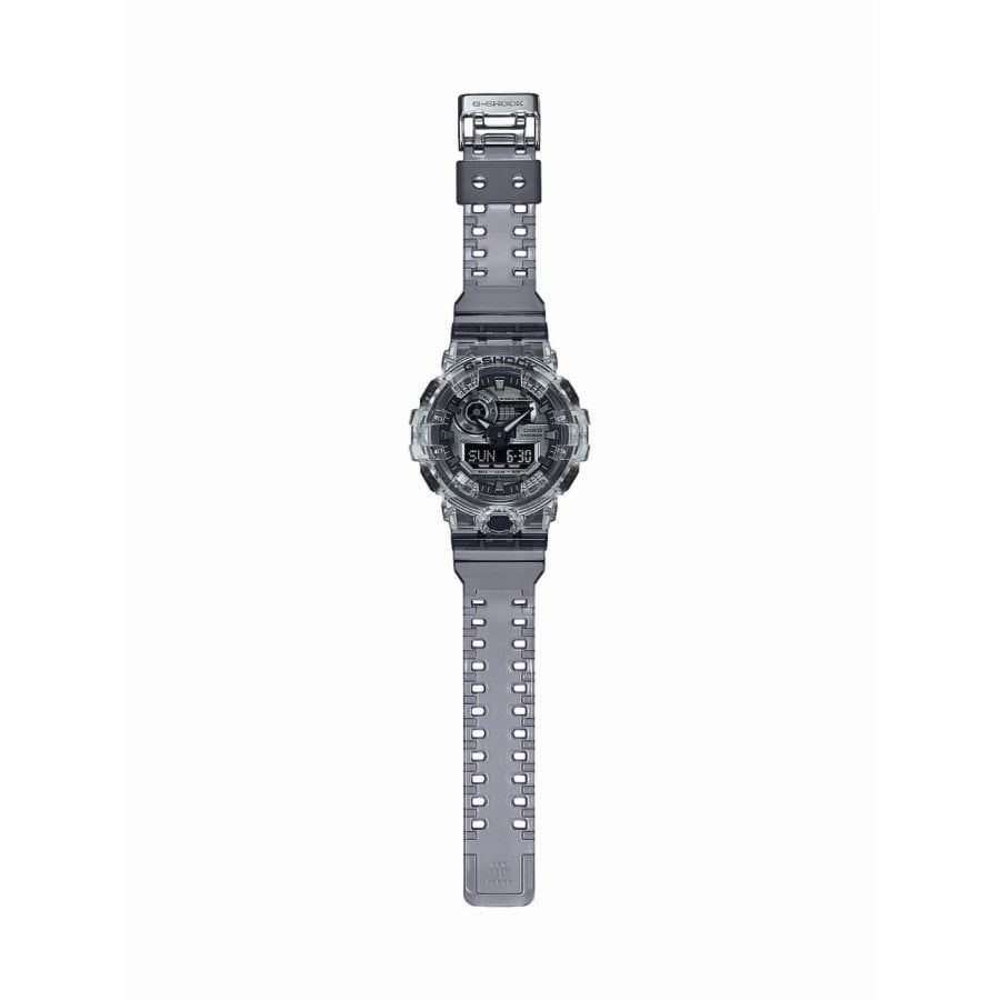 Reloj-hombre-digital-casio-gshock-translucido-ga-700sk-1aer_desplegado